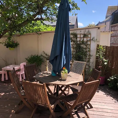 Comme Un Poisson Dans L'eau *